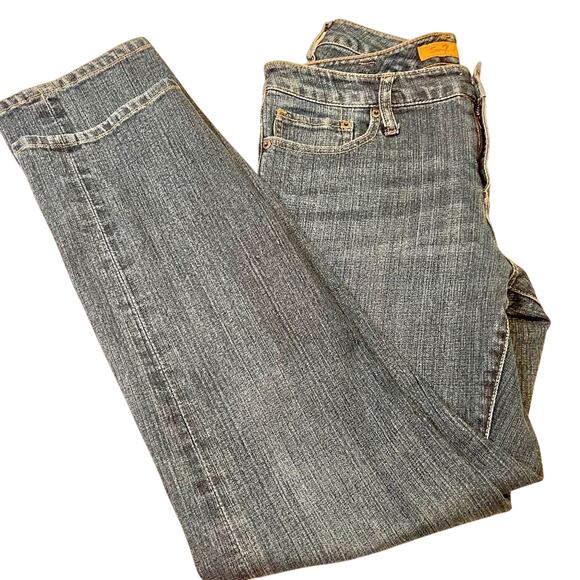 Seven7 jeans medium wash straight leg blue denim logo stitching on pockets Sz 8 - Picture 1 of 16